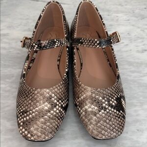 Elegant Snakeskin Pattern Mary Jane Shoes
